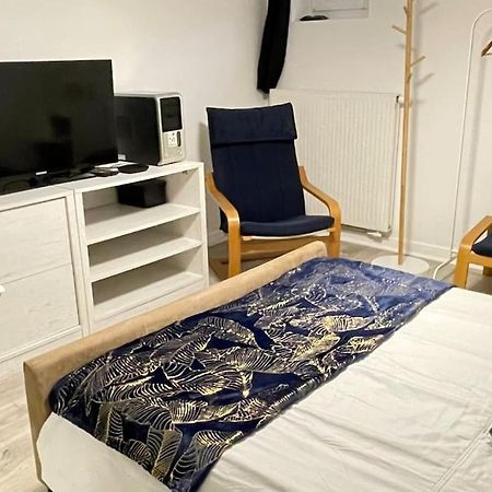 Chambre Chez L'Habitant A Vauxbuin Exteriér fotografie